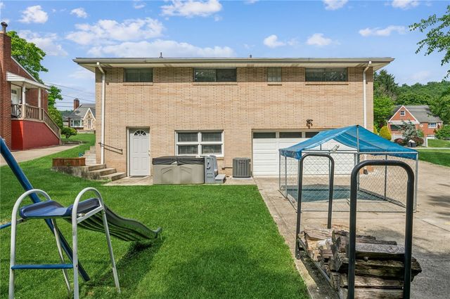 1904 Ohio Ave, White Oak, PA 15131