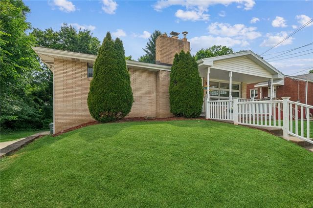 1904 Ohio Ave, White Oak, PA 15131