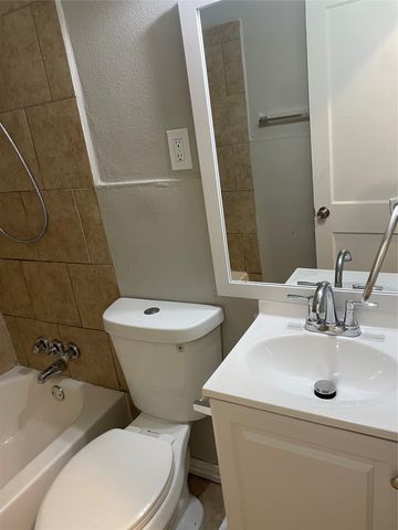 8120 Rayville Drive, Dallas, TX 75217