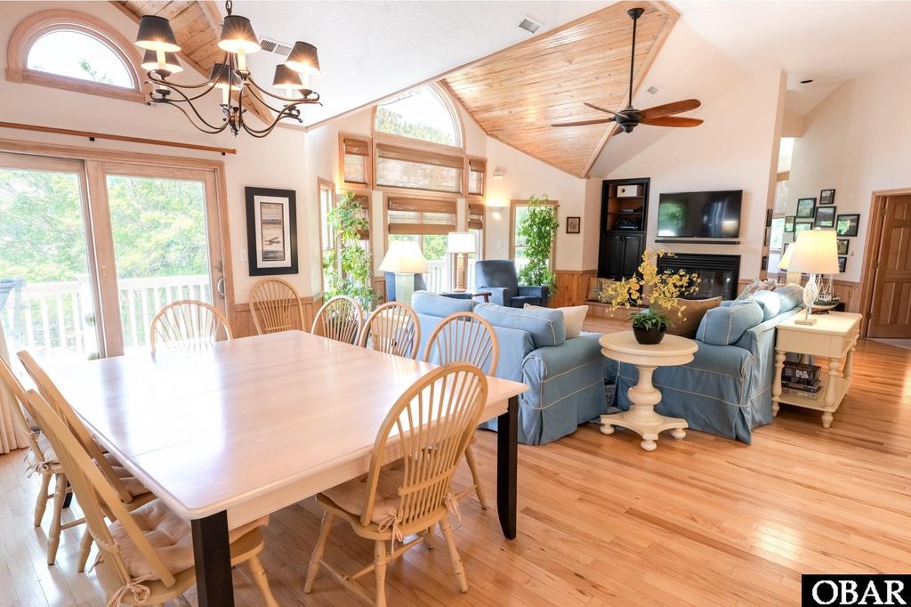 Image 14 of property listing at 1131 Austin Street Lot 326, Corolla, NC 27927