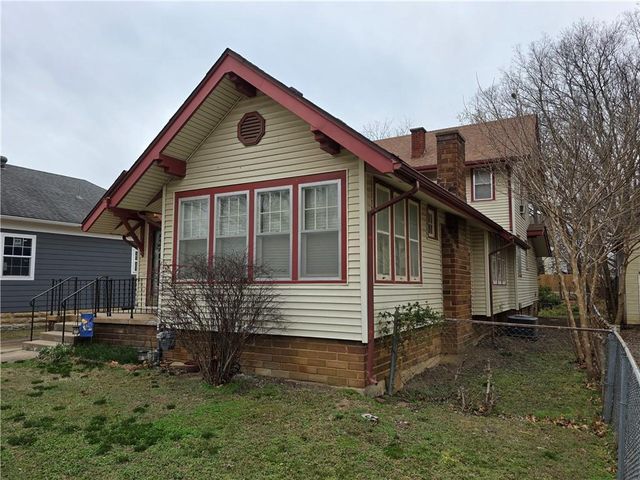 713 N 9th Street, Independence, KS 67301