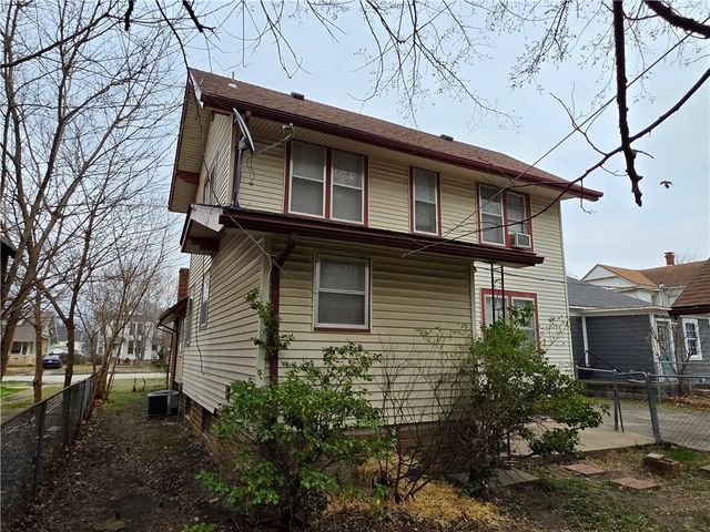 713 N 9th Street, Independence, KS 67301