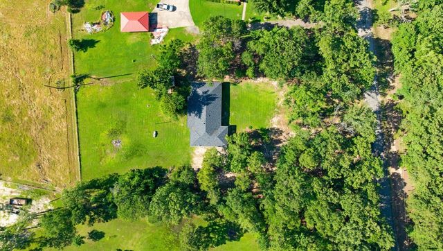 123 County Road 35930, Powderly, TX 75473