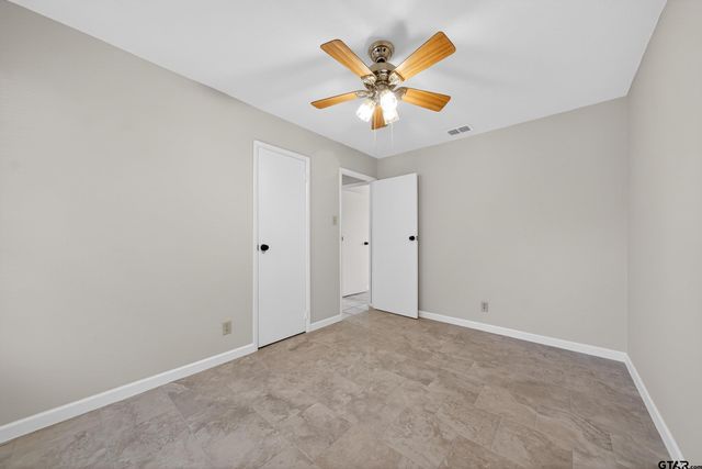 734 Pinkerton Dr, Tyler, TX 75701