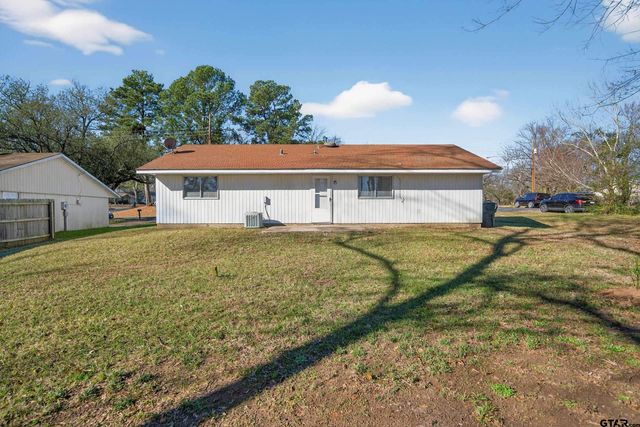 734 Pinkerton Dr, Tyler, TX 75701