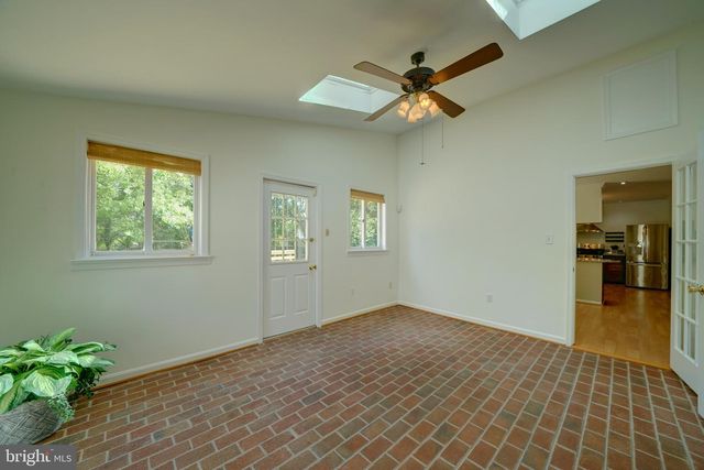 6301 KAYBRO ST, Laurel, MD 20707