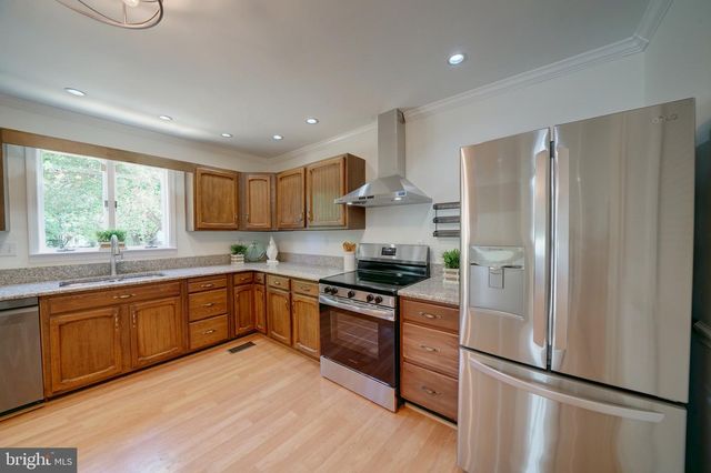 6301 KAYBRO ST, Laurel, MD 20707