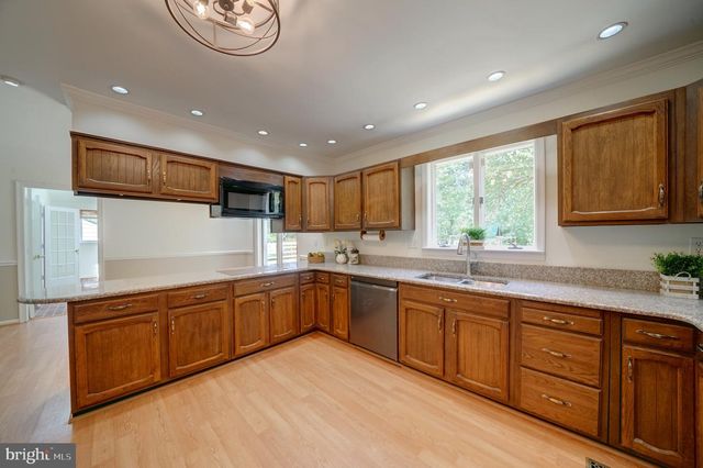 6301 KAYBRO ST, Laurel, MD 20707