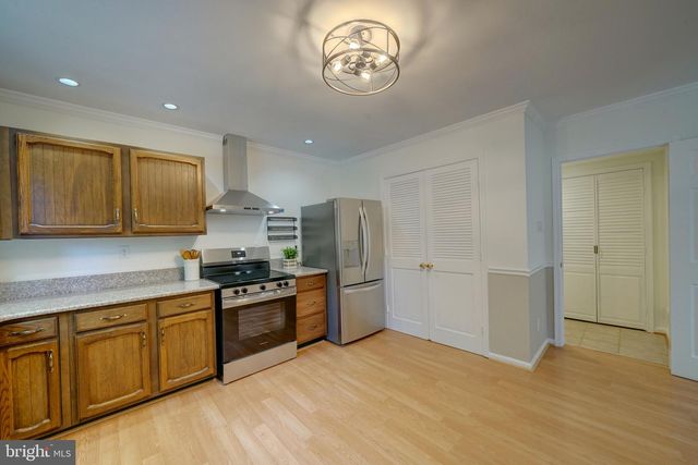 6301 KAYBRO ST, Laurel, MD 20707