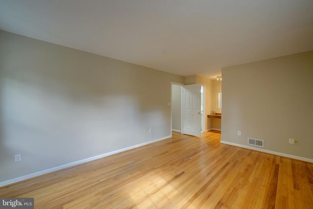 6301 KAYBRO ST, Laurel, MD 20707
