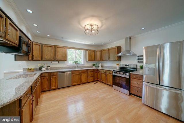 6301 KAYBRO ST, Laurel, MD 20707