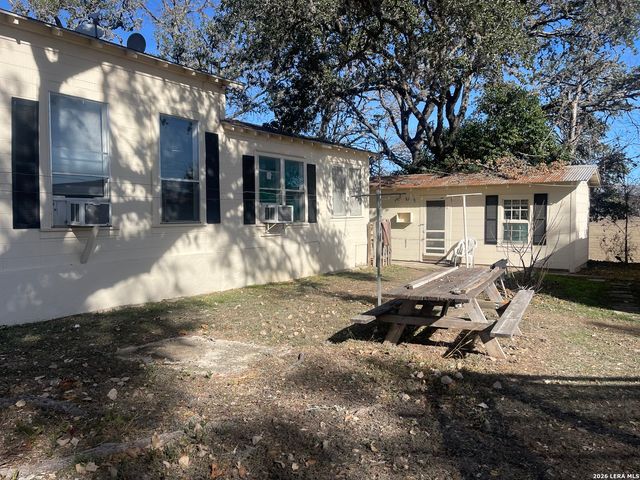 1209 FM 1376, Sisterdale, TX 78006