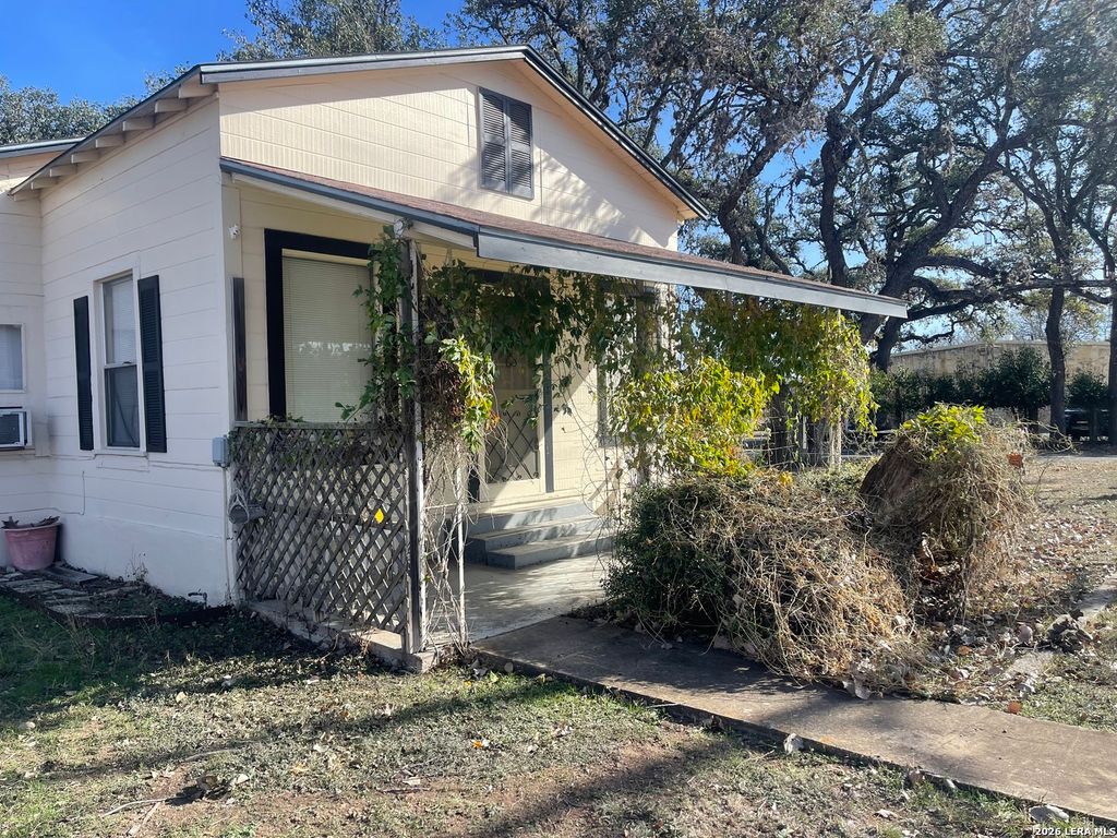 1209 FM 1376, Sisterdale, TX 78006