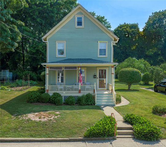 17 Spring Street, Pawling, NY 12564