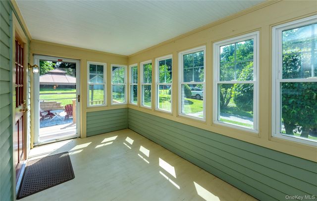 17 Spring Street, Pawling, NY 12564