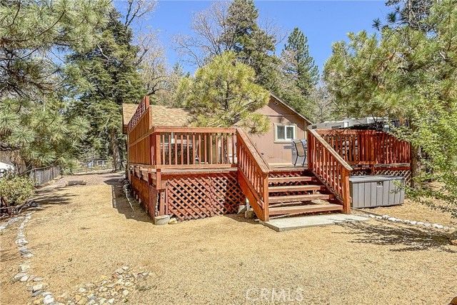 800 Eureka Drive, Big Bear Lake, CA 92315