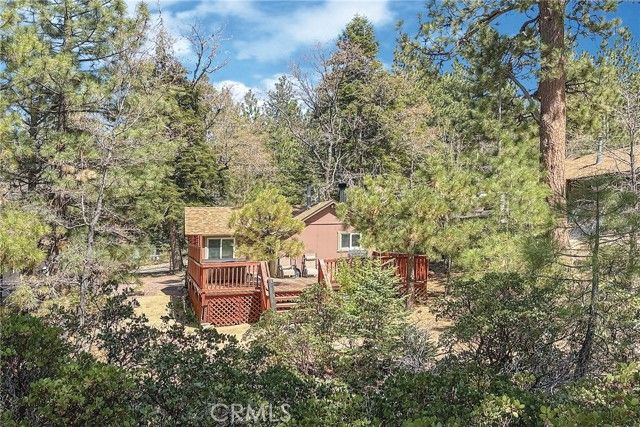 800 Eureka Drive, Big Bear Lake, CA 92315