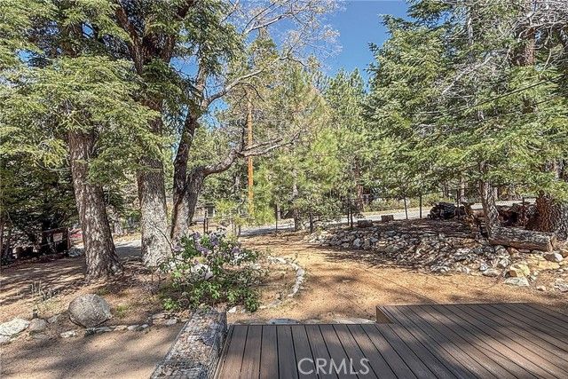 800 Eureka Drive, Big Bear Lake, CA 92315