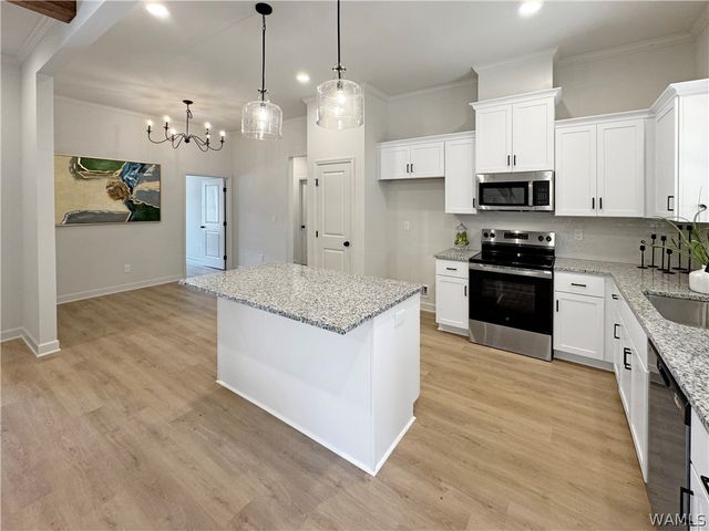 18032 Northview, Northport, AL 35475