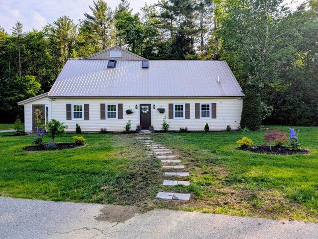 104 John Stark Highway, Newport, NH 03773