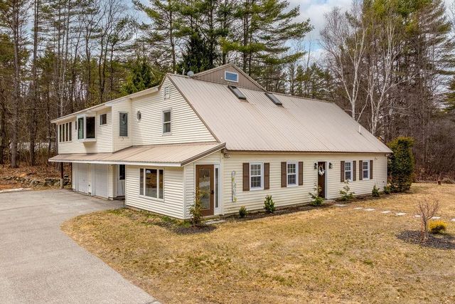 104 John Stark Highway, Newport, NH 03773