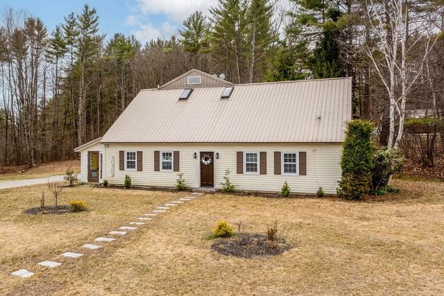 104 John Stark Highway, Newport, NH 03773
