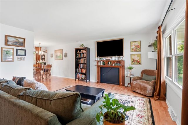 33 4th Street, Souderton Boro, PA 18964