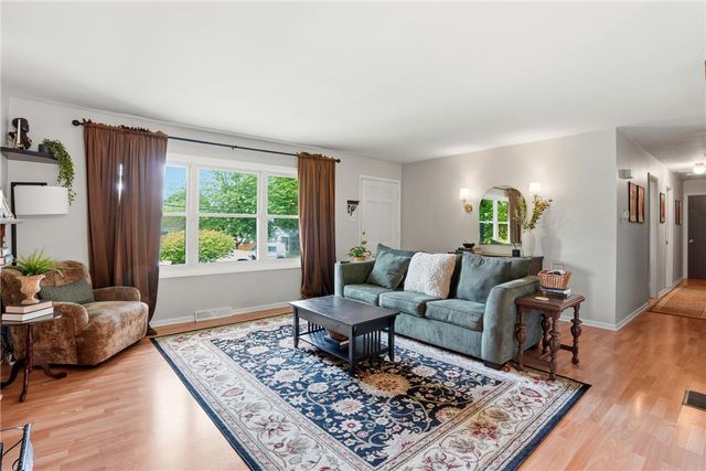 33 4th Street, Souderton Boro, PA 18964