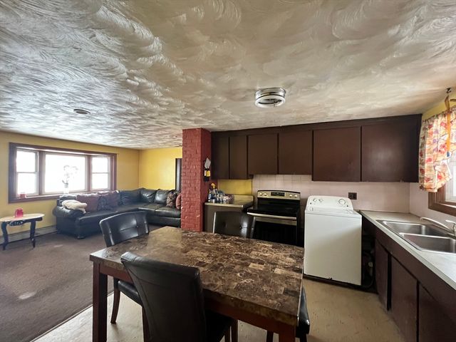 60 Clara Rd, Brockton, MA 02302