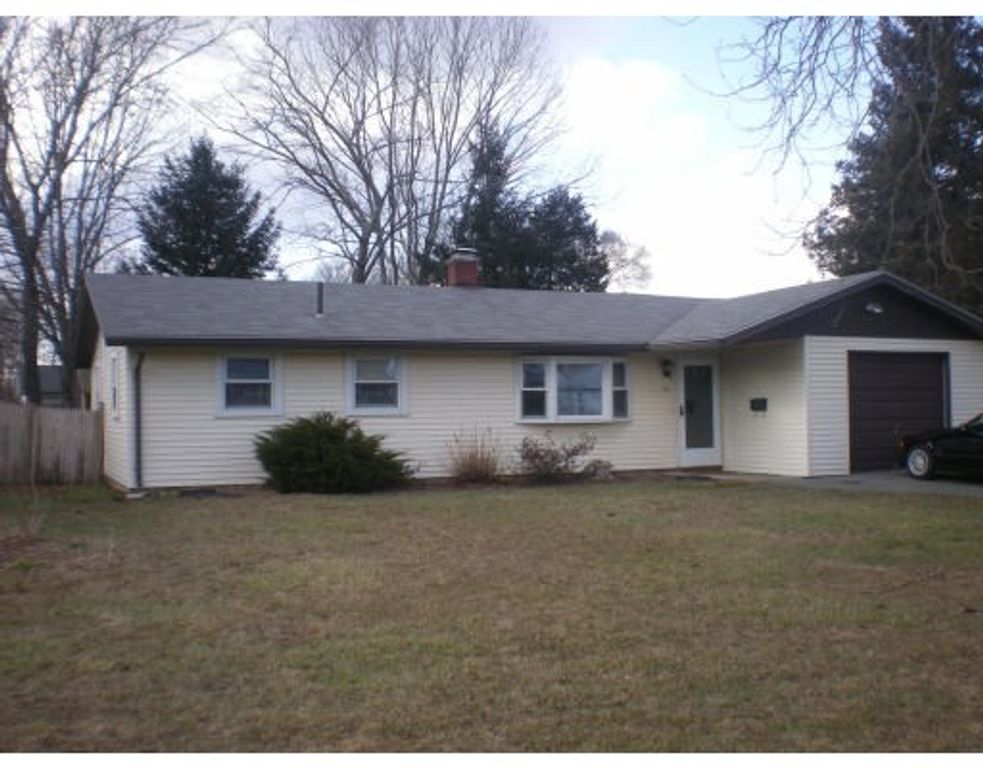 60 Clara Rd, Brockton, MA 02302