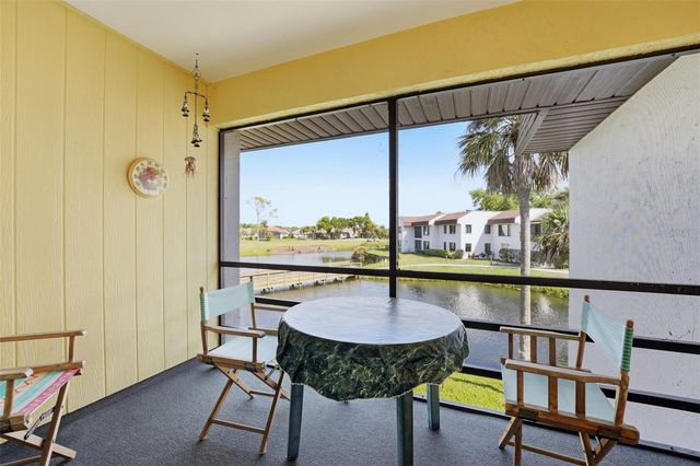 820 CAPRI ISLES BOULEVARD 202, Venice, FL 34292