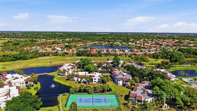 820 CAPRI ISLES BOULEVARD 202, Venice, FL 34292