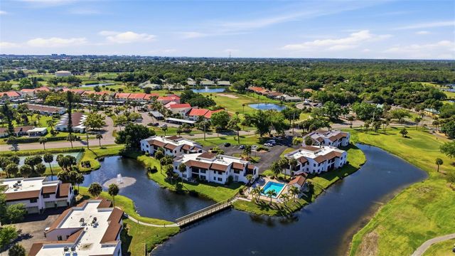 820 CAPRI ISLES BOULEVARD 202, Venice, FL 34292