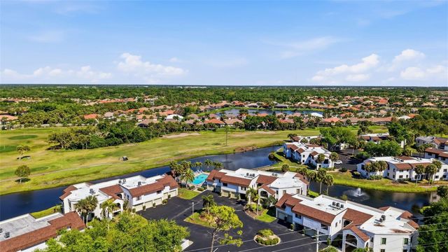 820 CAPRI ISLES BOULEVARD 202, Venice, FL 34292