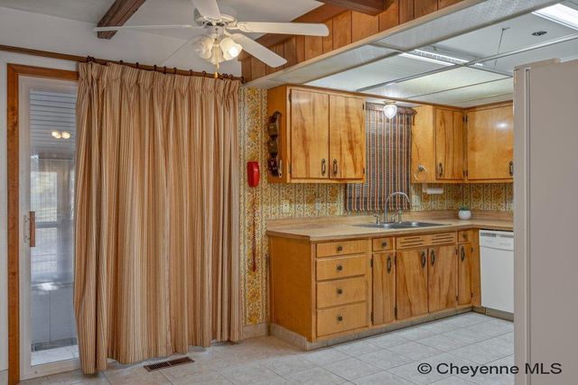 3518 BIRCH PL, Cheyenne, WY 82001