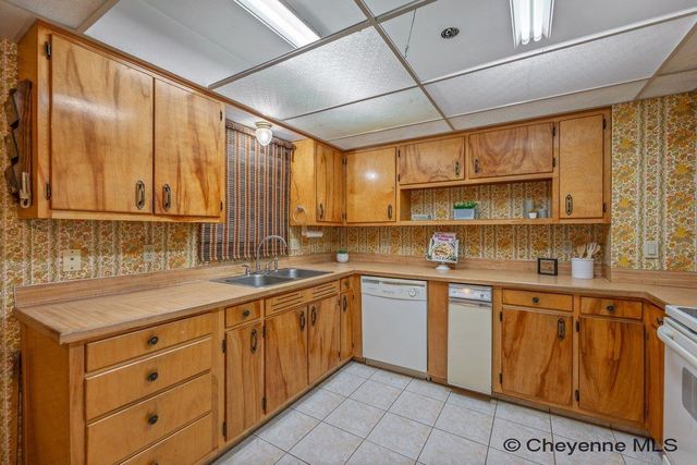 3518 BIRCH PL, Cheyenne, WY 82001