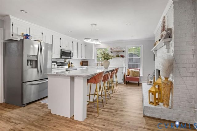 9820 Beaver Bridge Rd, Chesterfield, VA 23838