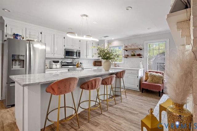 9820 Beaver Bridge Rd, Chesterfield, VA 23838