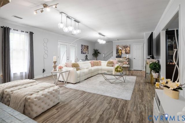 9820 Beaver Bridge Rd, Chesterfield, VA 23838