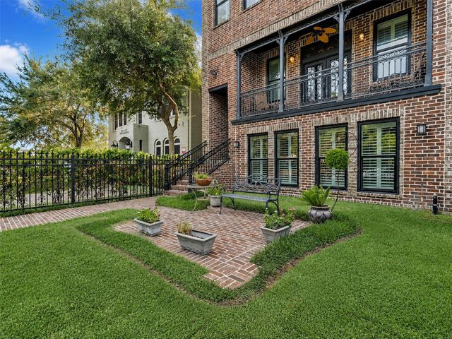 1341 Heights Boulevard, Houston, TX 77008
