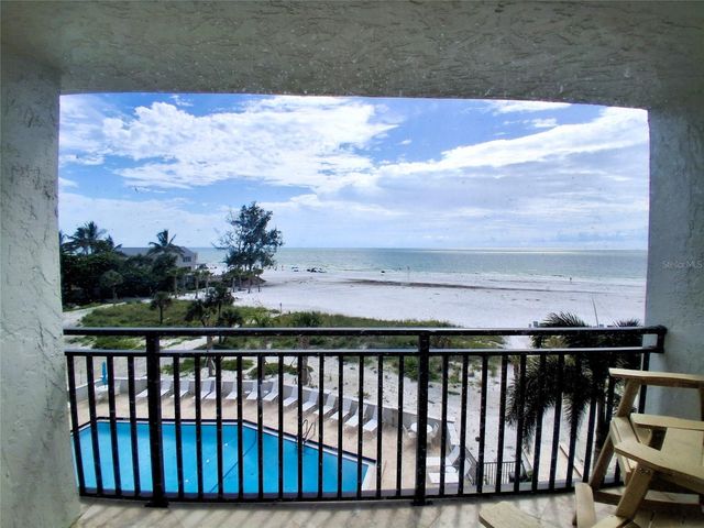 19 WHISPERING SANDS DRIVE 401, Sarasota, FL 34242