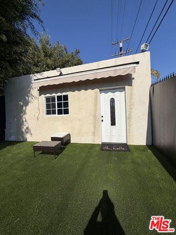 602 602.5 N Maple Drive 602.5, Beverly Hills, CA 90210