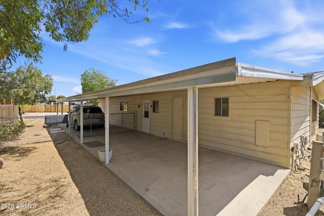 18216 N 5TH Place, Phoenix, AZ 85022