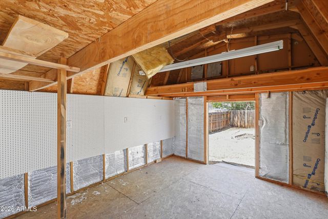 18216 N 5TH Place, Phoenix, AZ 85022