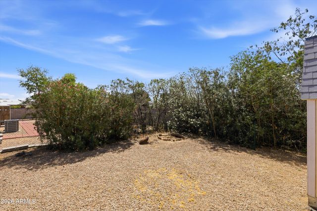 18216 N 5TH Place, Phoenix, AZ 85022