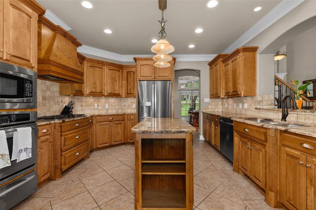 5005 Willow Chase Drive, Benton, LA 71006