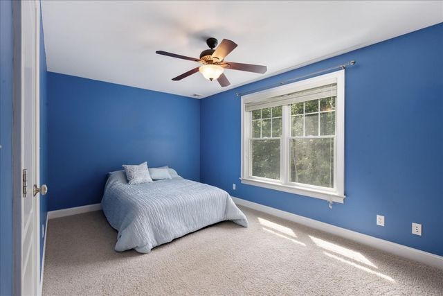 137 Garland Dr, Pelham, NH 03076