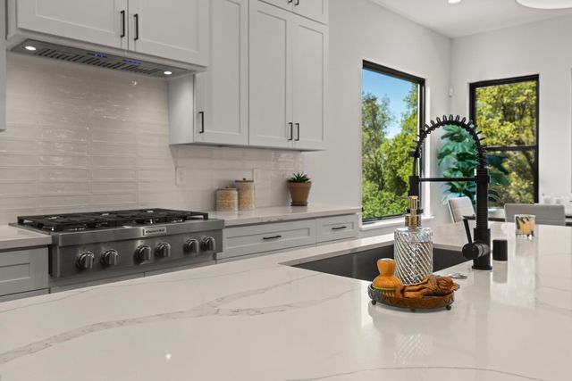 3022 Legends Dr, Meadow Vista, CA 95722