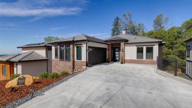 3022 Legends Dr, Meadow Vista, CA 95722