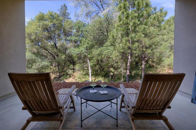 3022 Legends Dr, Meadow Vista, CA 95722